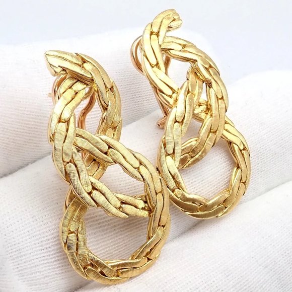 Authentic! Vintage Buccellati 18k Yellow Gold Knot Rope Coil Earrings - Picture 4 of 10
